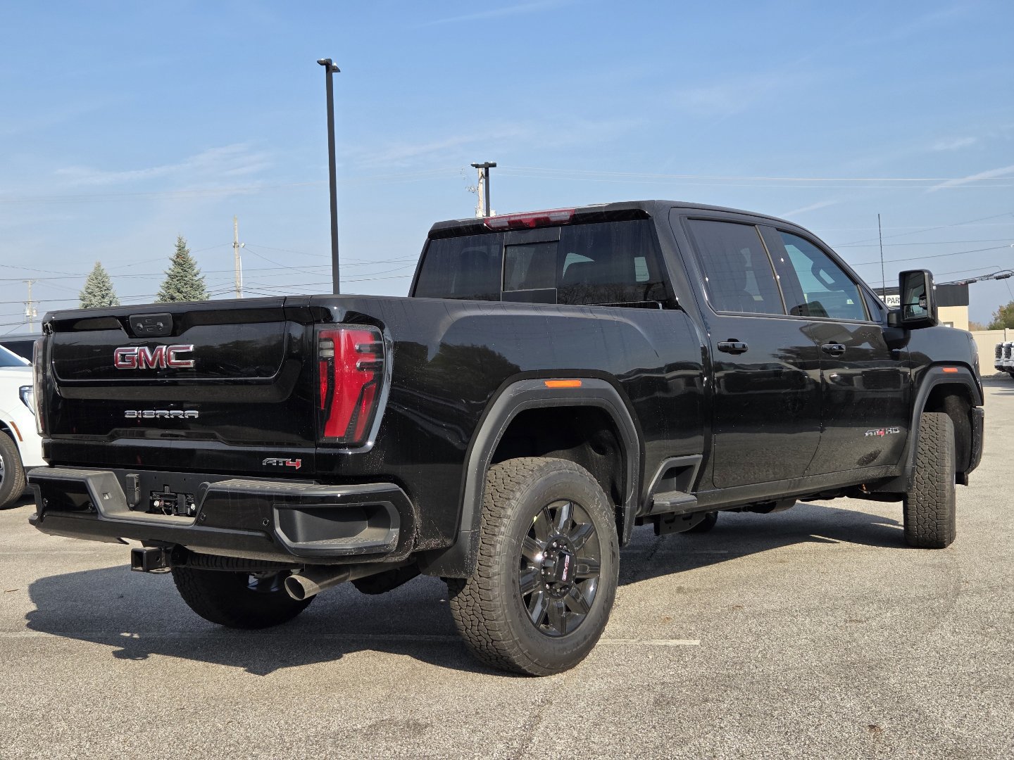 New 2026 GMC Sierra 2500 AT4 AWD/4WD image 18
