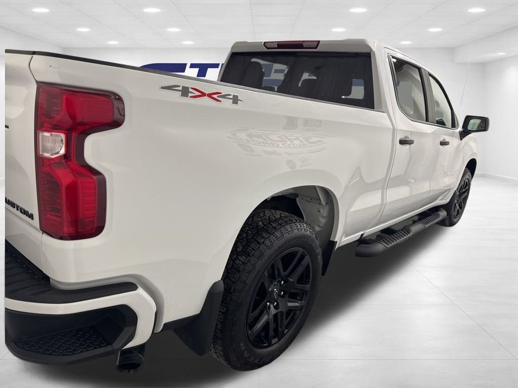 Used 2023 Chevrolet Silverado 1500 Custom w/ Rally Edition image 4