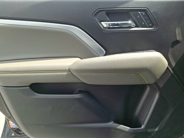 Used 2023 Chevrolet Colorado ZR2 w/ ZR2 Convenience Package III AWD/4WD image 13