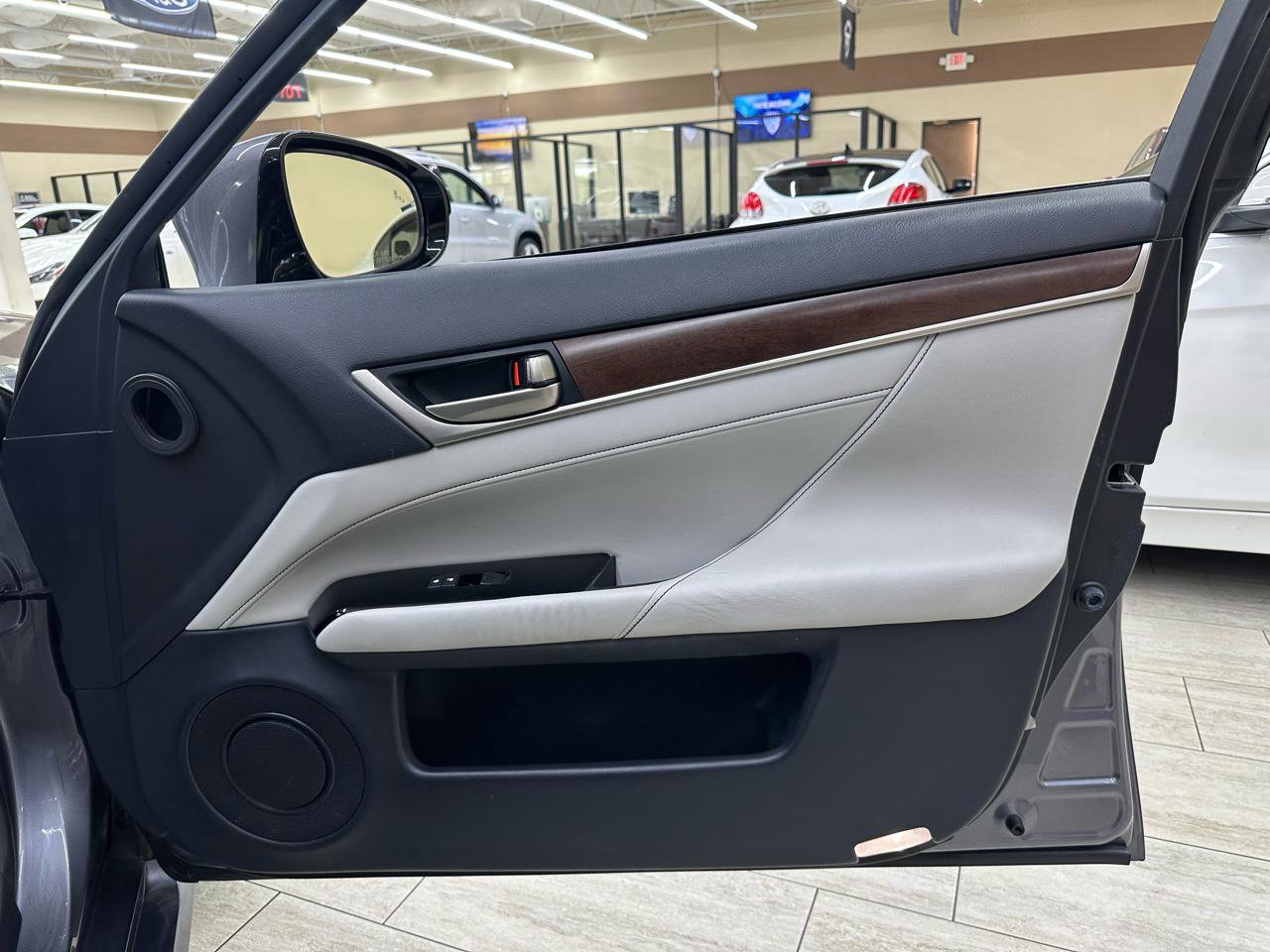 Used 2015 Lexus GS 350 w/ Premium Package RWD image 40