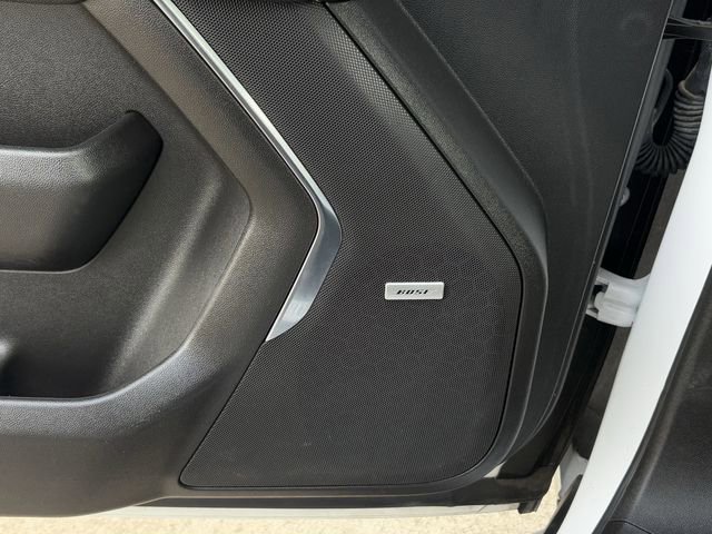 Used 2023 Chevrolet Suburban Premier AWD/4WD image 24