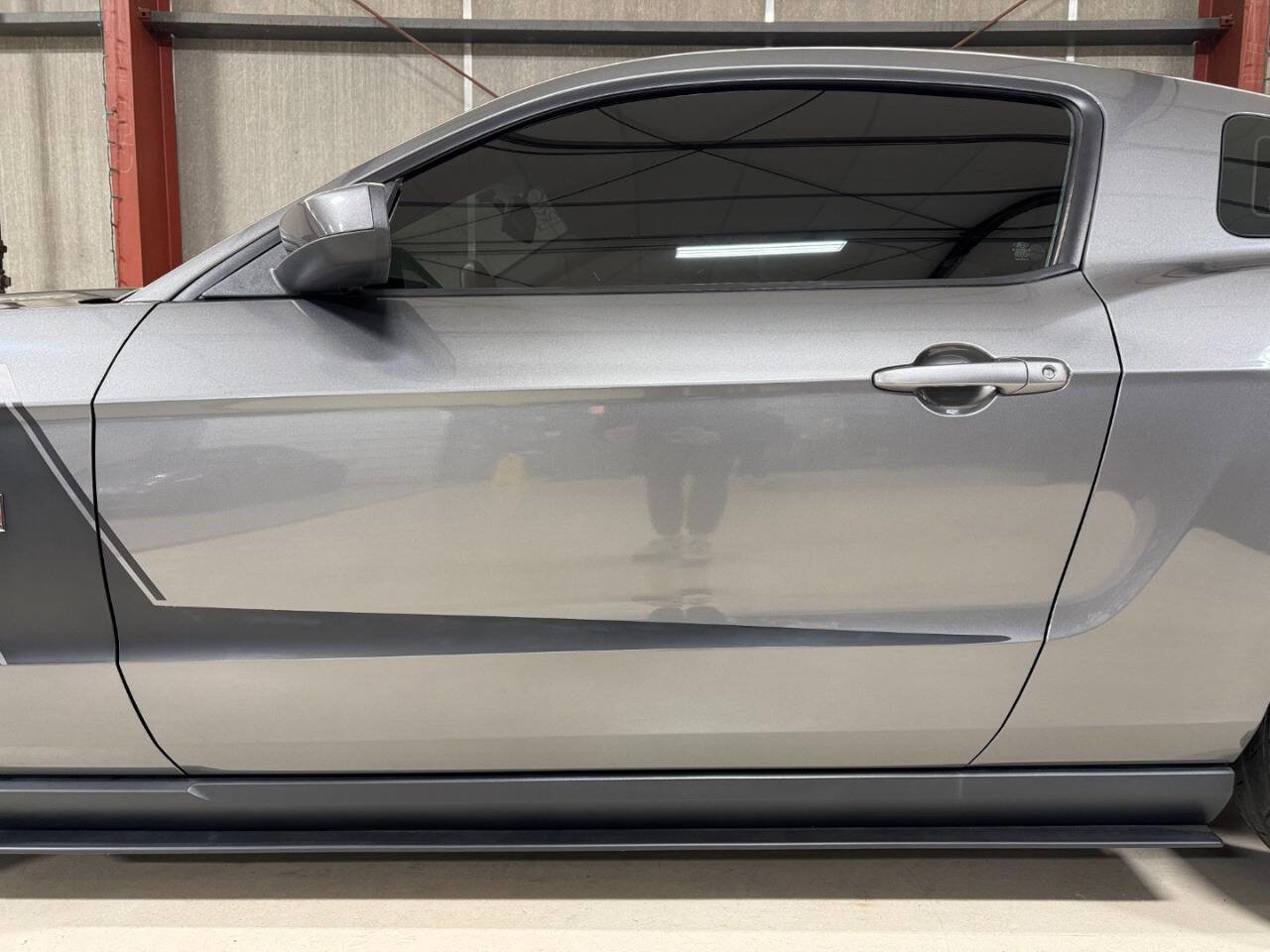 Used 2010 Ford Mustang GT Premium image 29