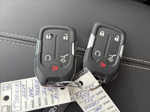 Used 2024 GMC Terrain Denali w/ Denali Premium Package AWD/4WD image 22
