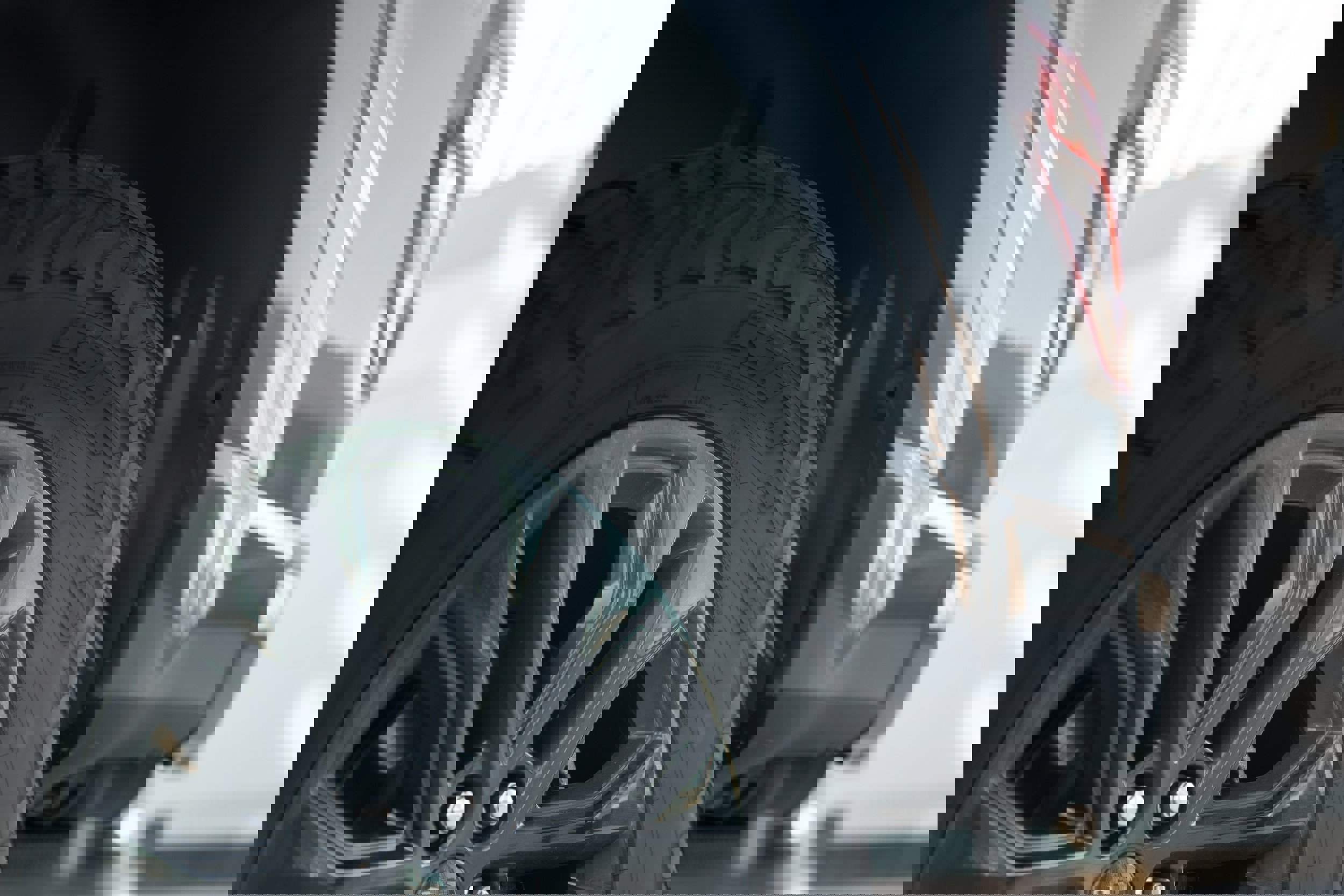 Used 2025 Ford F150 Lariat w/ Equipment Group 502A High image 14