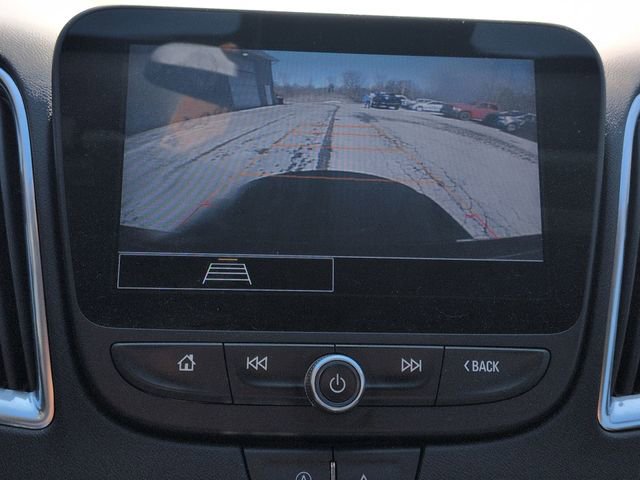 Used 2021 Chevrolet Malibu LT image 16