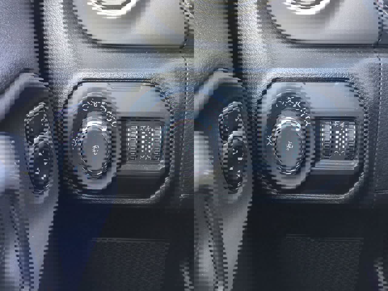 Used 2020 Jeep Wrangler Unlimited Sport image 17