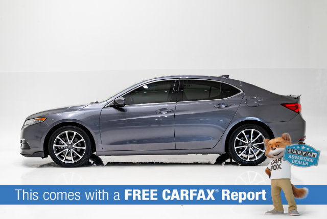 Used 2017 Acura TLX w/ Technology Package FWD image 2