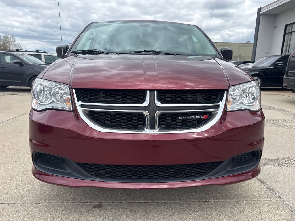 Used 2019 Dodge Grand Caravan SE w/ UConnect Hands-Free Group FWD image 13