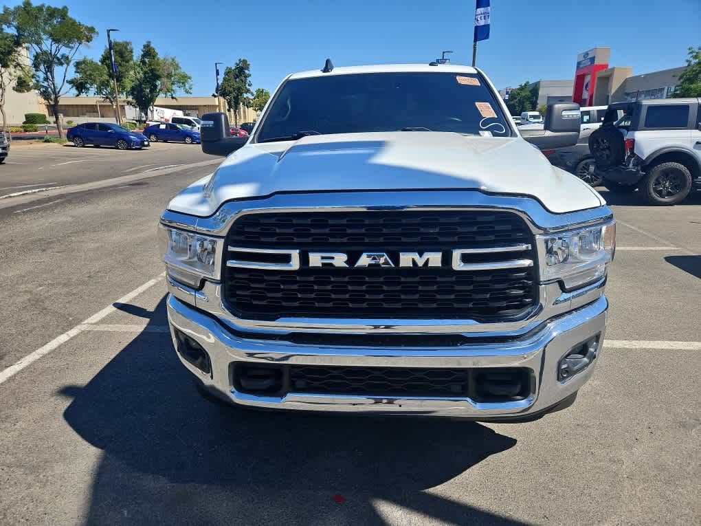 Used 2024 RAM 2500 Big Horn w/ Off Road Package AWD/4WD image 2