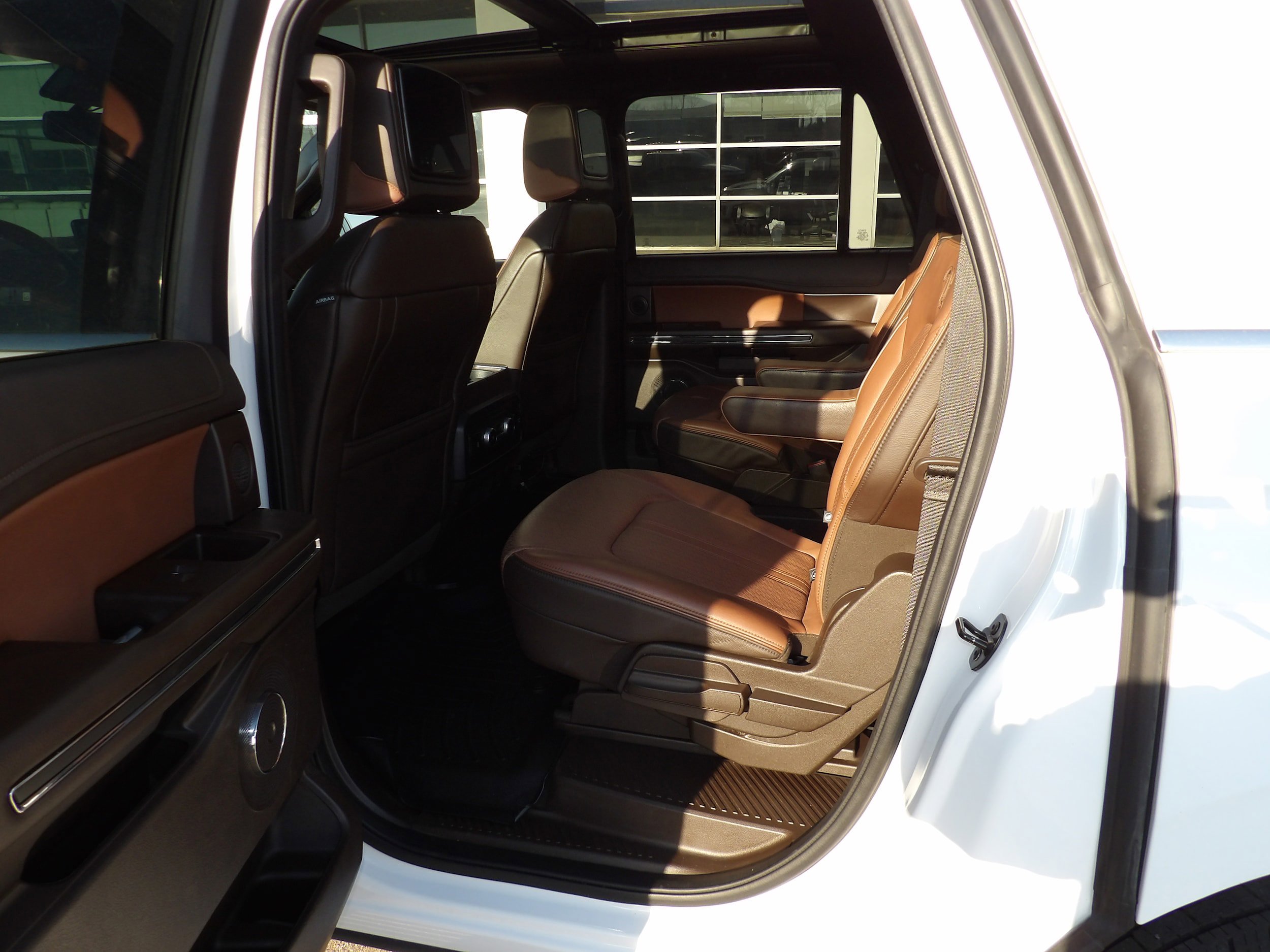 Used 2022 Ford Expedition Max King Ranch AWD/4WD image 11