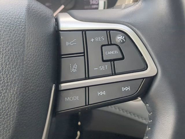 Certified 2024 Toyota Highlander LE image 24
