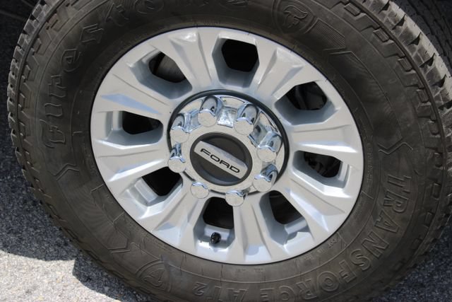 Used 2022 Ford F250 XL w/ STX Appearance Package AWD/4WD image 21