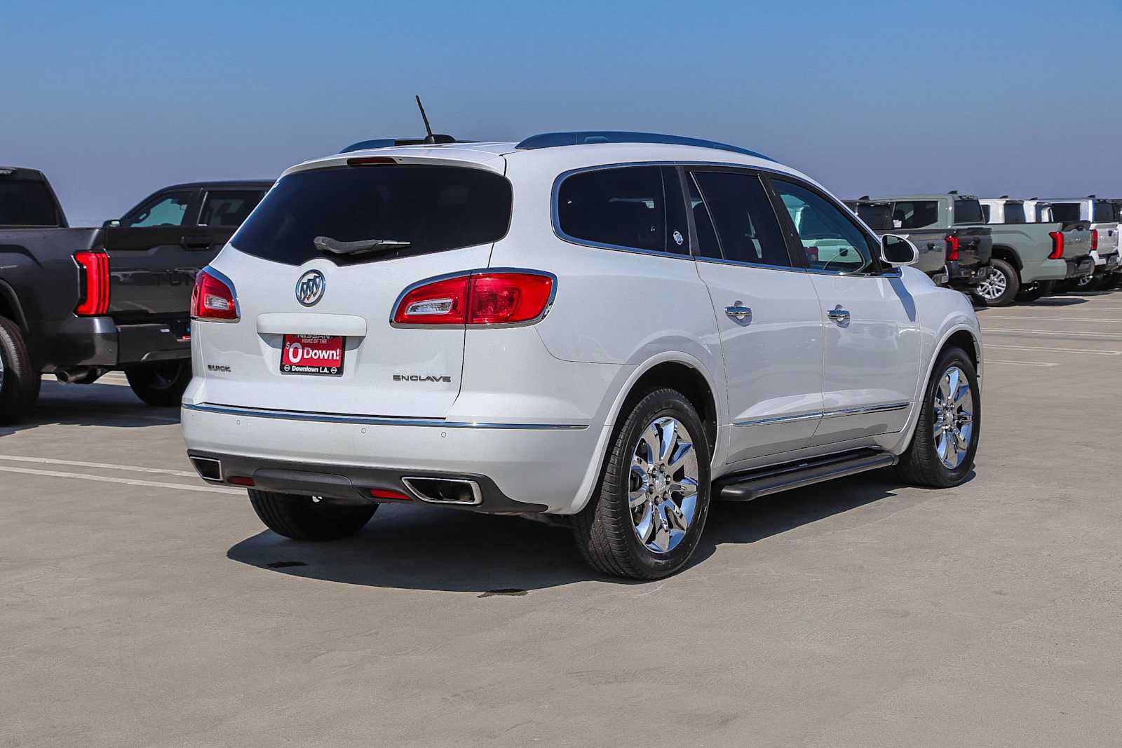 Used 2017 Buick Enclave Premium FWD image 6