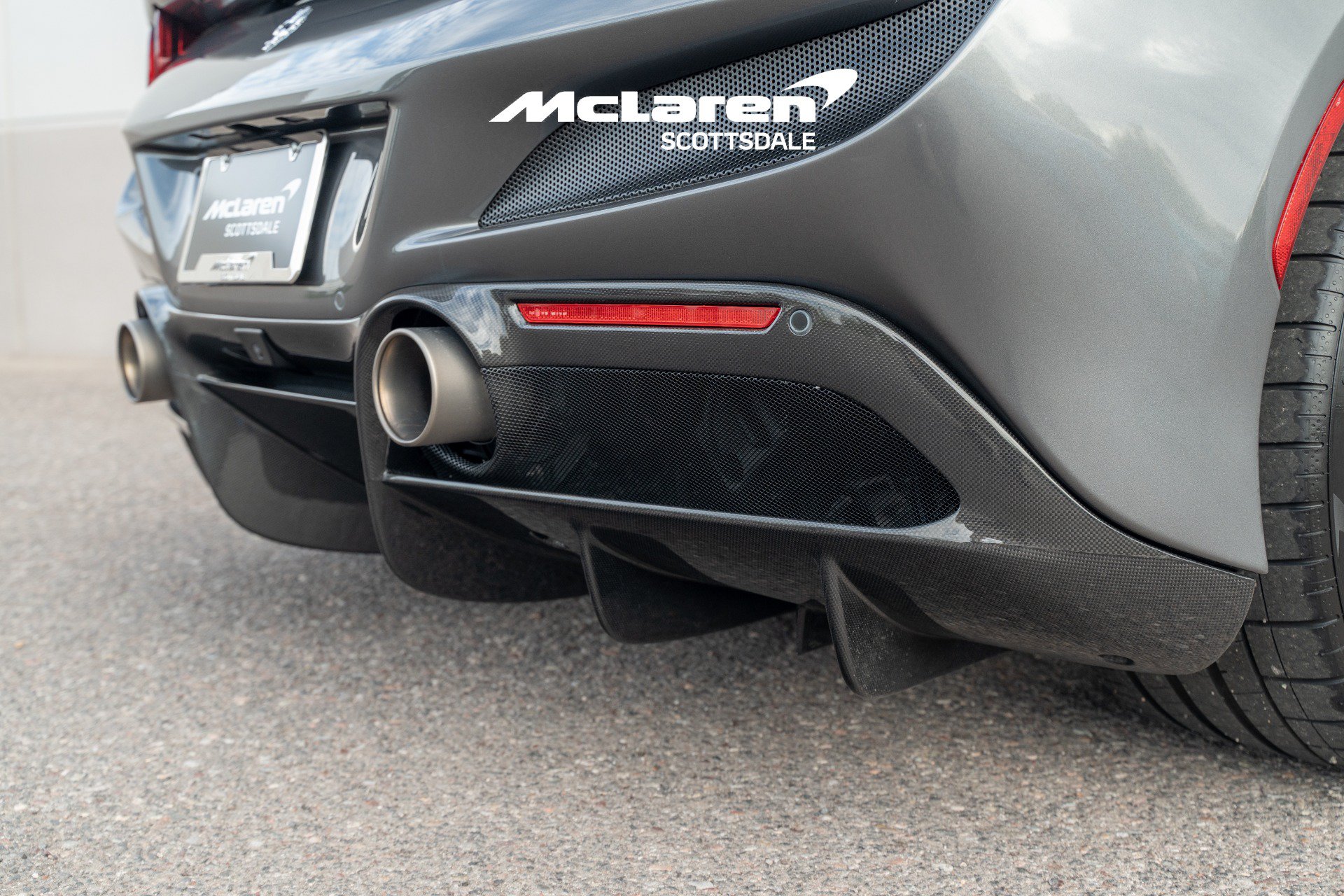 Used 2020 Ferrari F8 Tributo RWD image 48