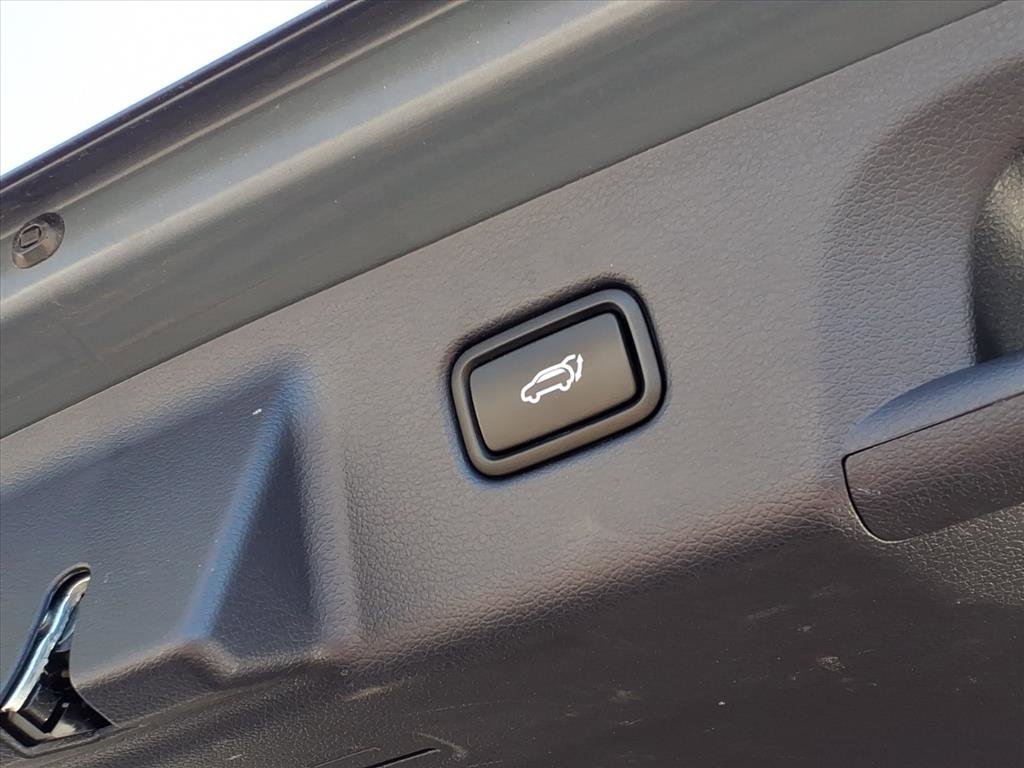 Used 2024 Hyundai Palisade Limited image 32