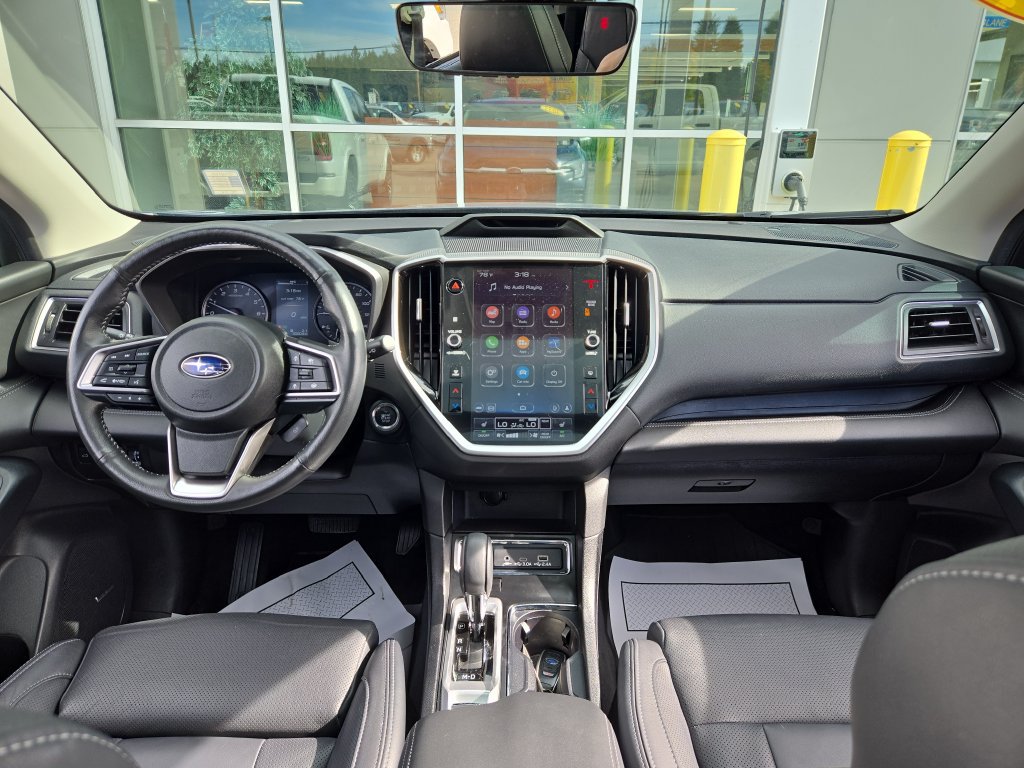 Used 2023 Subaru Ascent Limited w/ Technology Package AWD/4WD image 19
