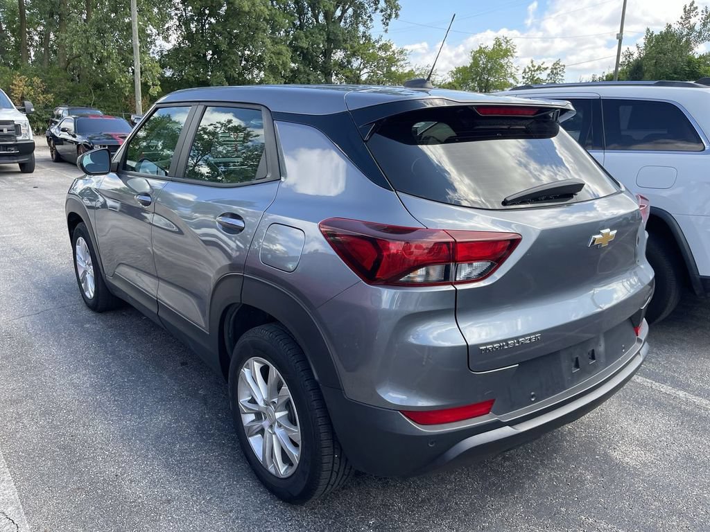 Used 2021 Chevrolet TrailBlazer LS FWD image 5