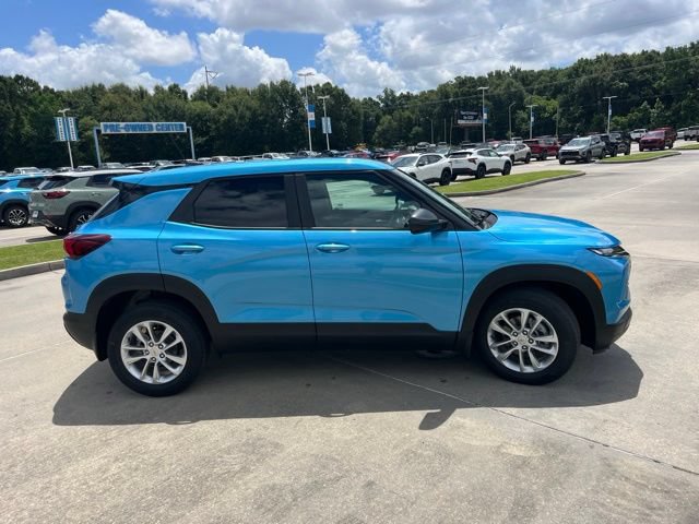 New 2026 Chevrolet TrailBlazer LS w/ LS Convenience Package FWD image 8