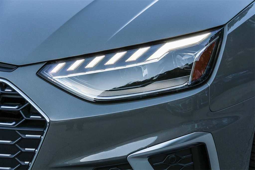 Used 2023 Audi S4 Premium Plus w/ Premium Plus Package image 7