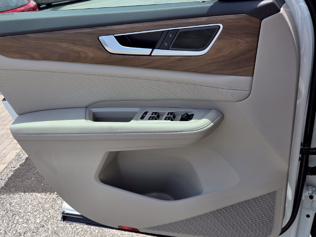 New 2026 Volkswagen Atlas SE FWD image 26