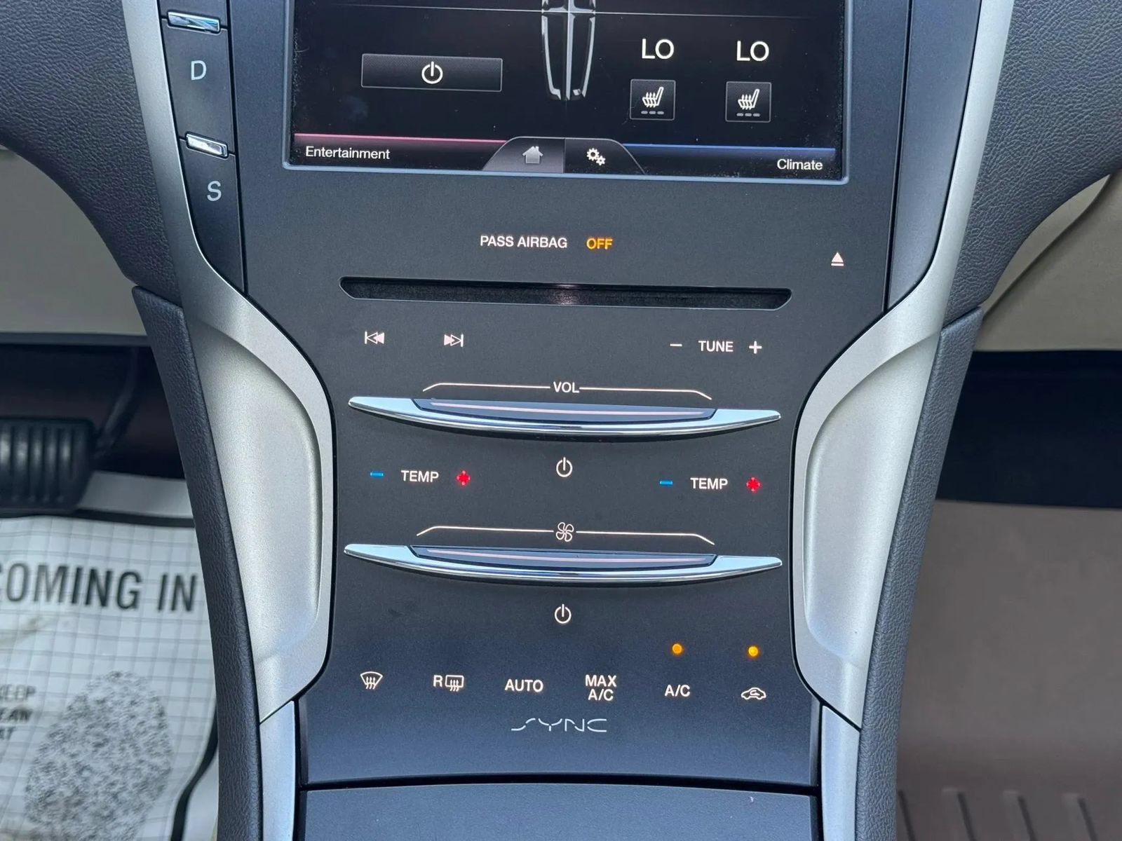 Used 2015 Lincoln MKZ AWD w/ Equipment Group 101A Select image 22