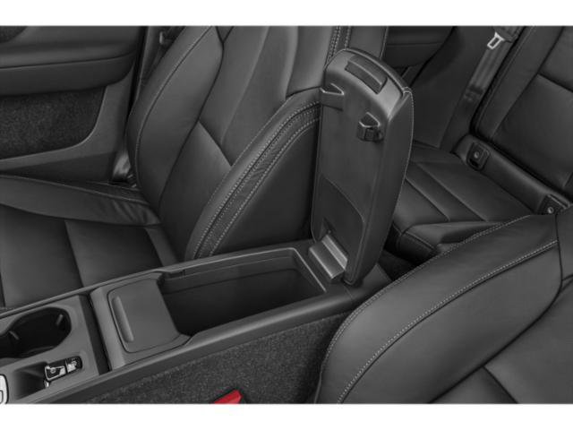 Used 2023 Volvo XC40 B5 Plus w/ Protection Package Premier AWD/4WD image 17