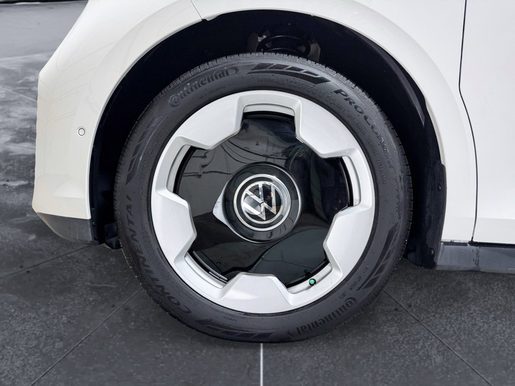 Used 2025 Volkswagen ID. Buzz Pro S image 28