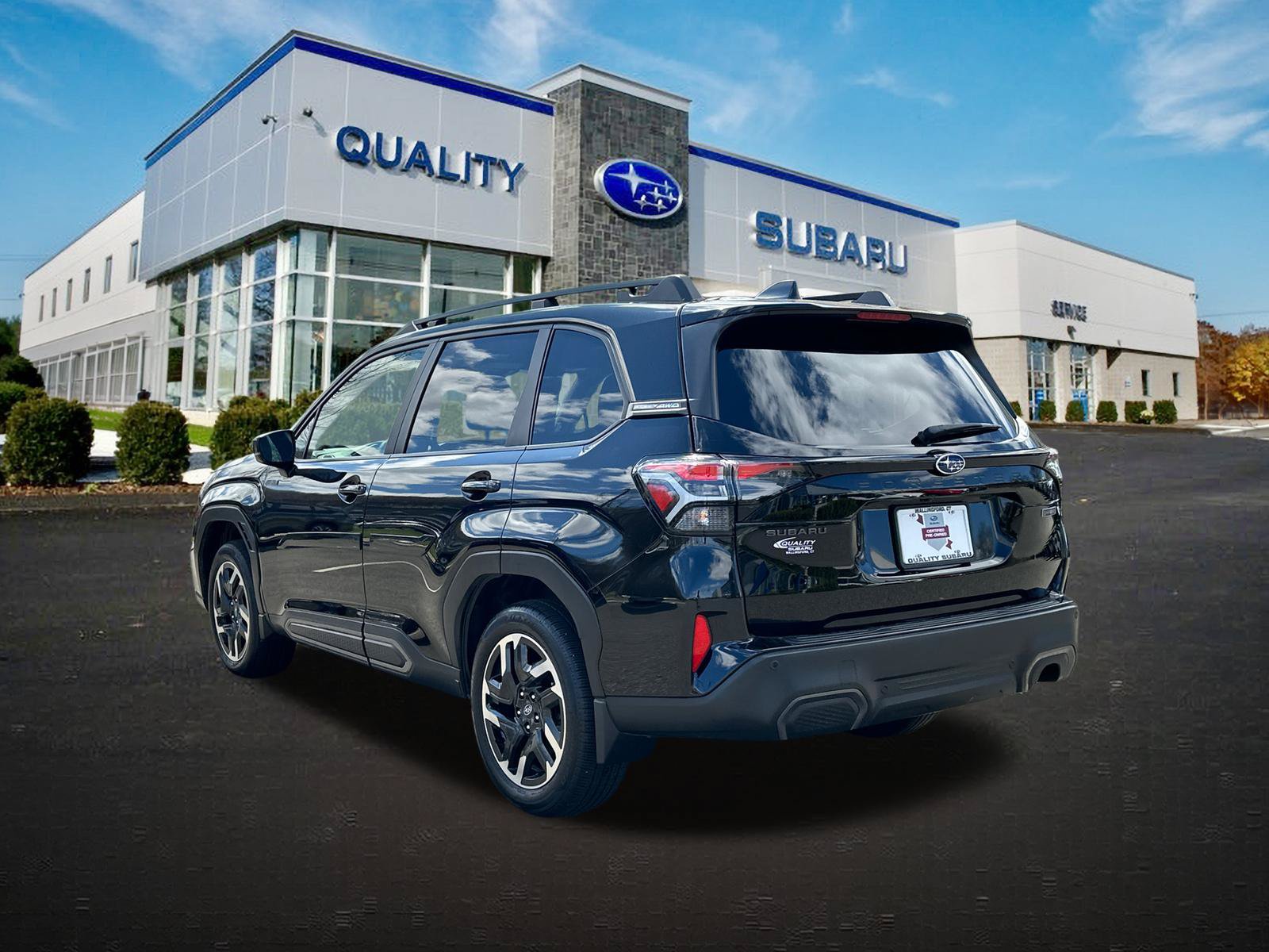 Certified 2025 Subaru Forester Limited AWD/4WD image 2