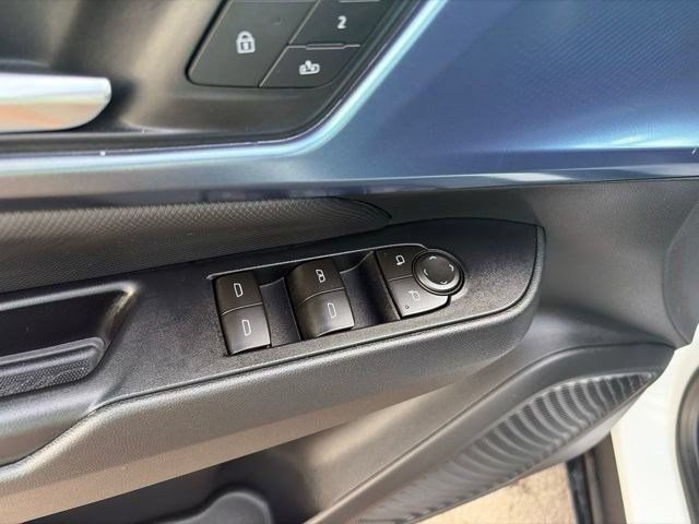 Used 2026 Chevrolet Equinox EV LT w/ Active Safety Package 3 FWD image 12