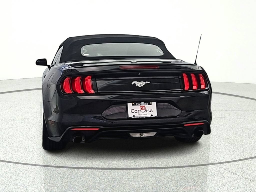 Used 2020 Ford Mustang Premium RWD image 6