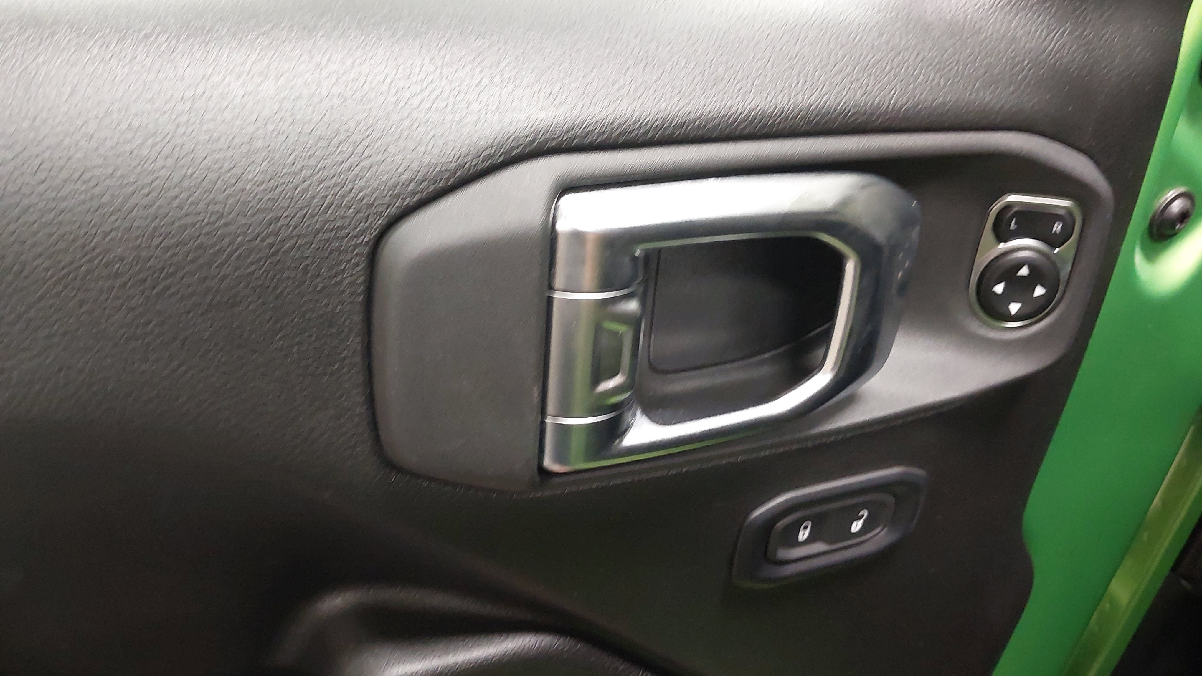 Used 2025 Jeep Wrangler Unlimited Sport AWD/4WD image 25