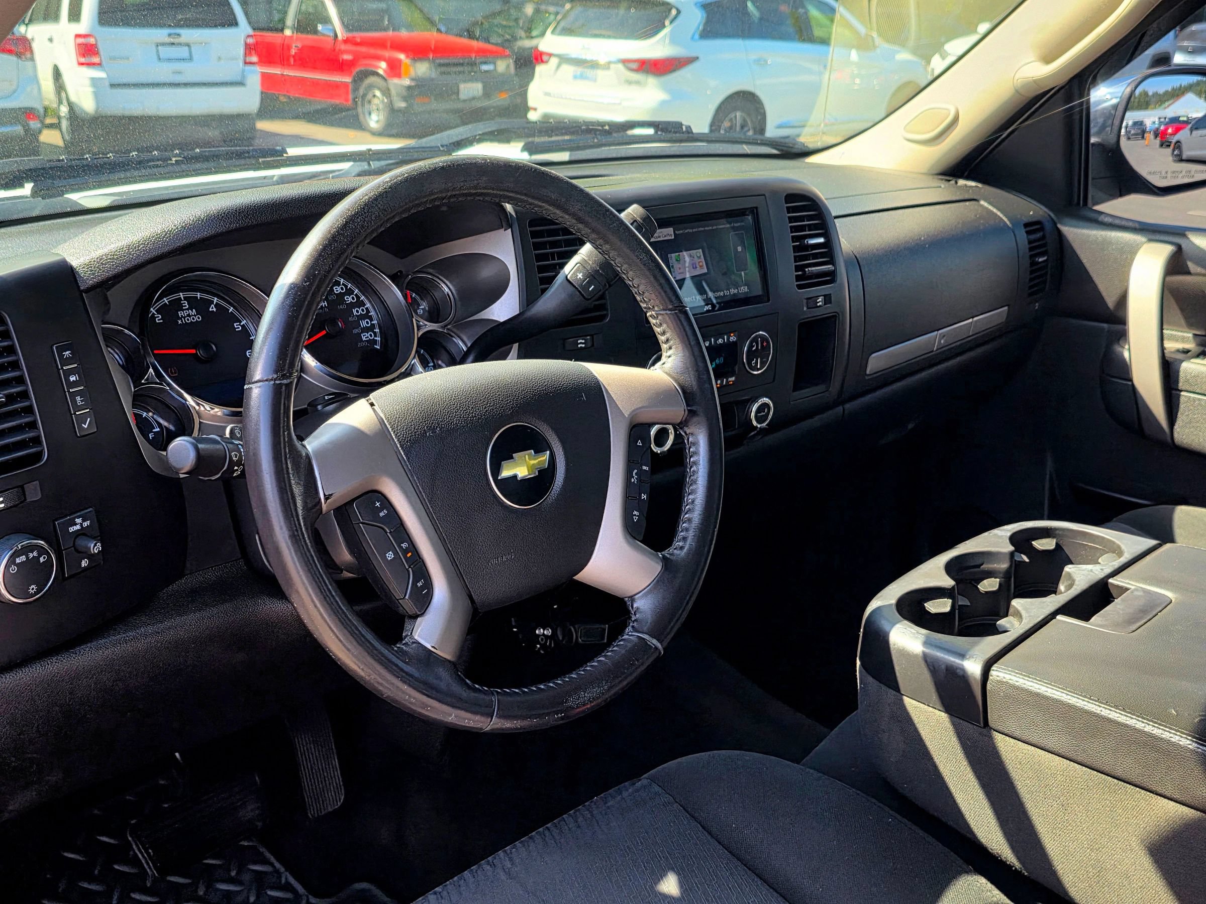 Used 2011 Chevrolet Silverado 1500 LT AWD/4WD image 12