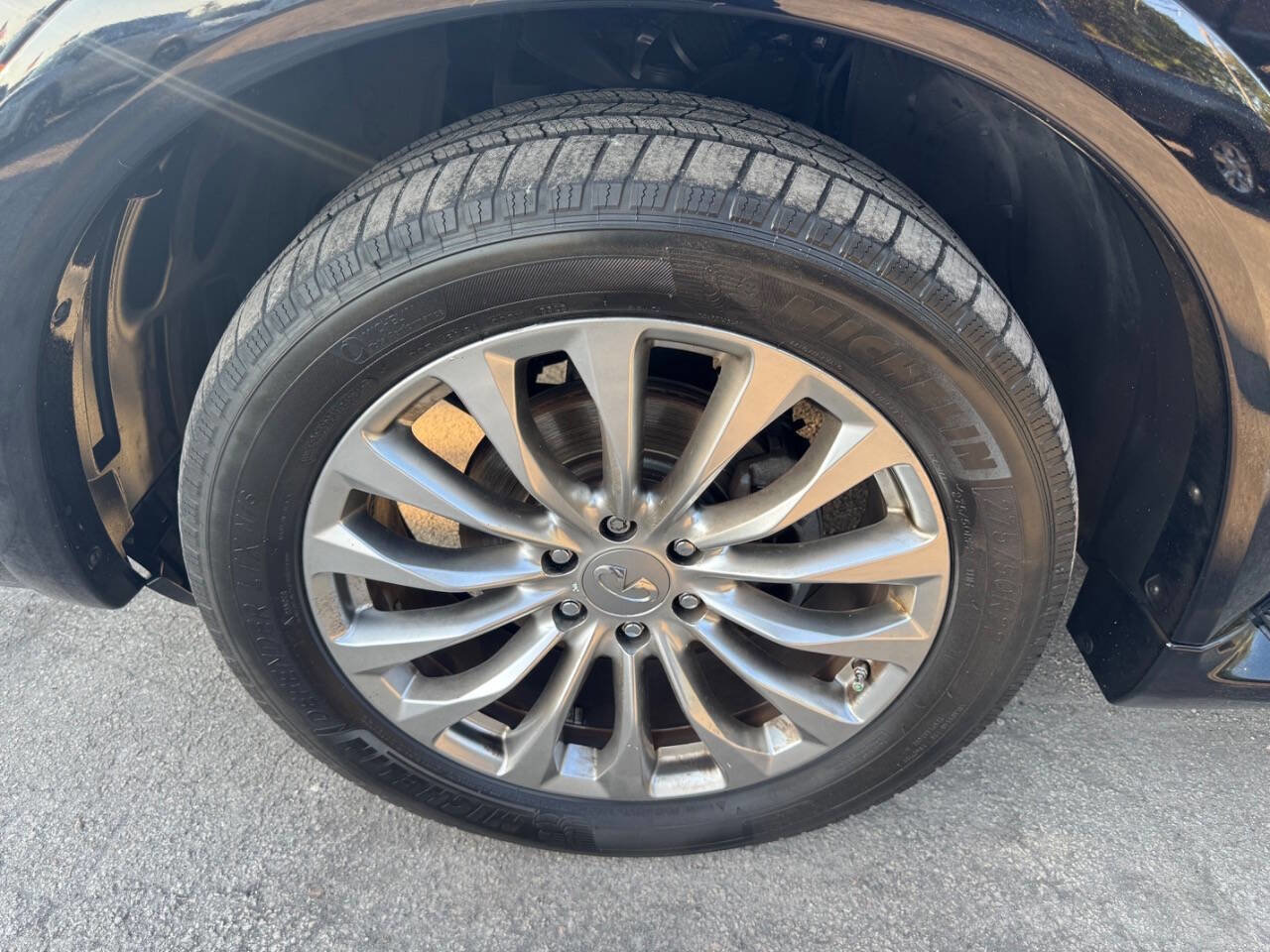 Used 2015 INFINITI QX80 2WD w/ 22" Wheel Package image 28