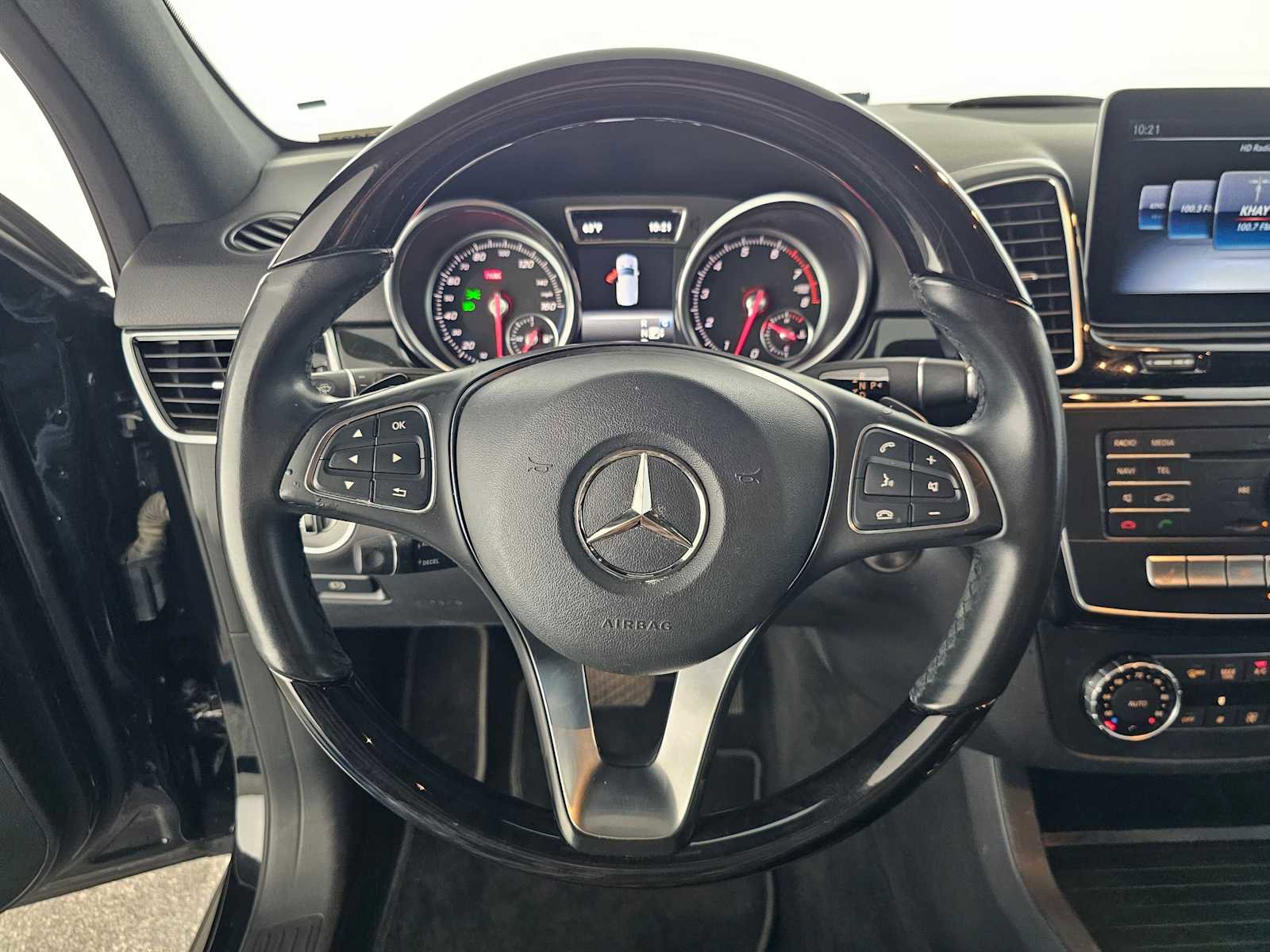 Used 2018 Mercedes-Benz GLE 350 image 22