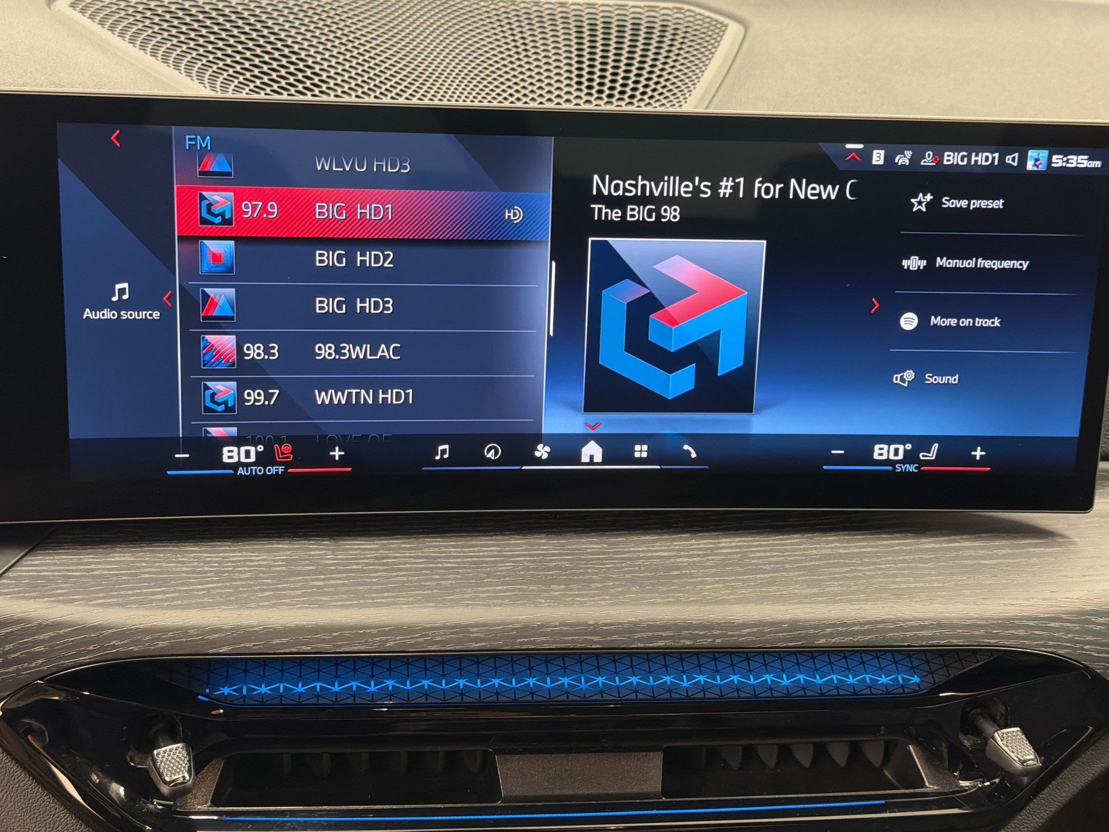 Used 2025 BMW M340i w/ Premium Package RWD image 23