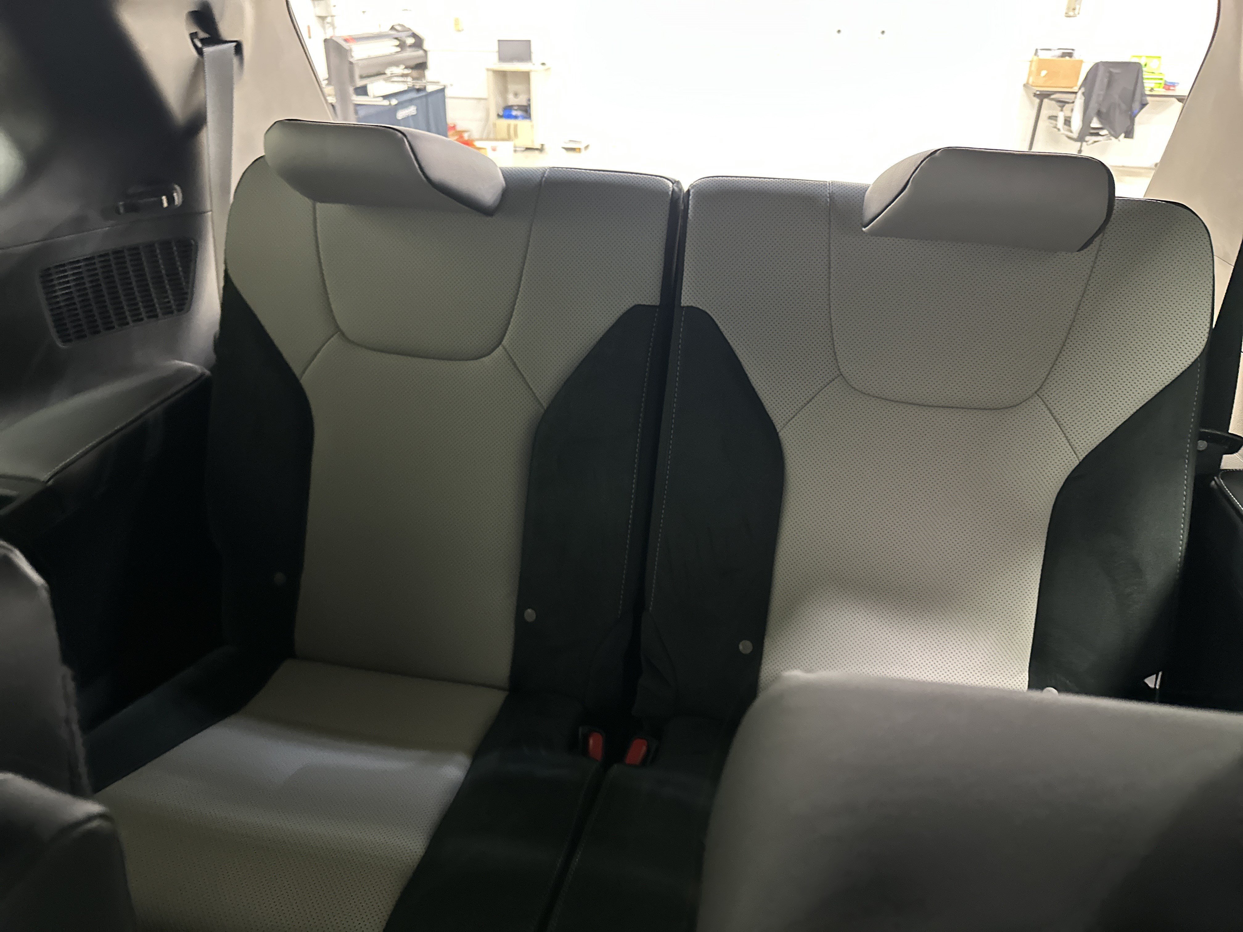 Certified 2025 Lexus TX 500h AWD image 32