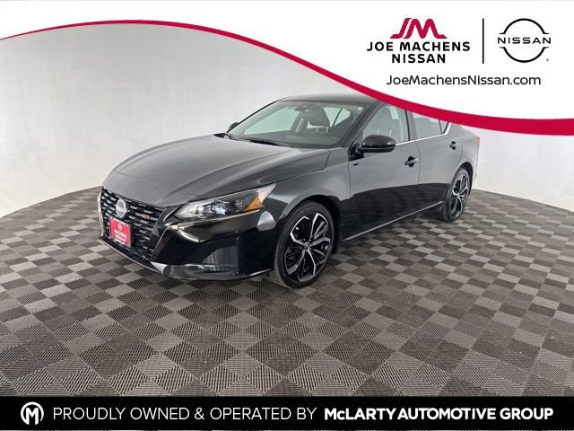 Used 2025 Nissan Altima 2.5 SR image 3