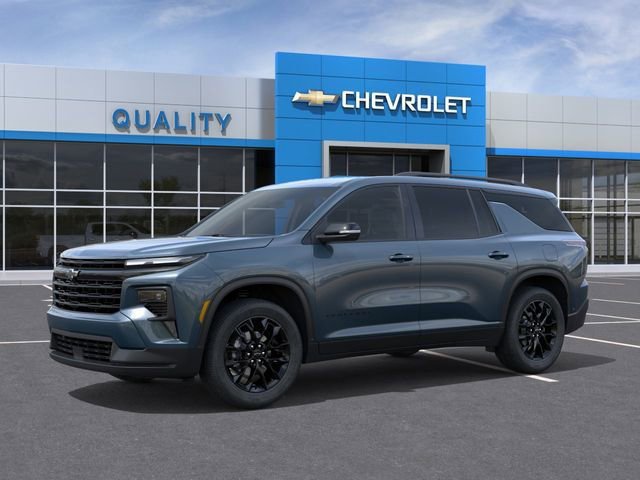 New 2026 Chevrolet Traverse LT FWD image 2