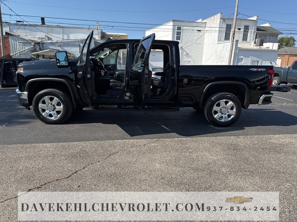 Used 2020 Chevrolet Silverado 2500 LTZ w/ LTZ Convenience Package image 28