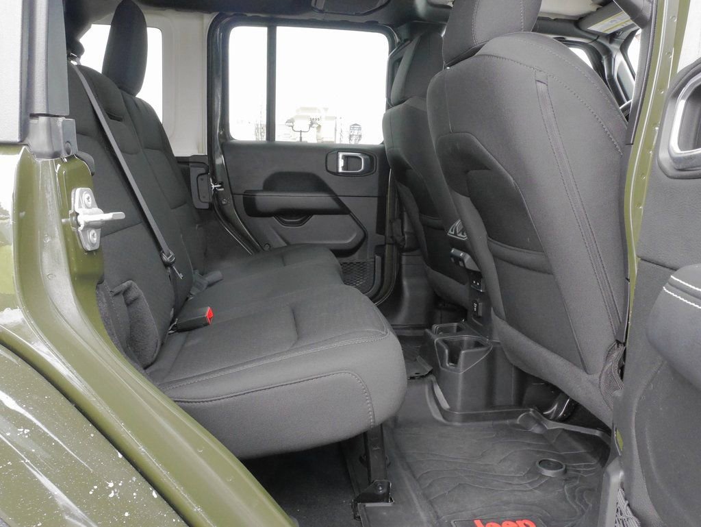 Used 2021 Jeep Wrangler Unlimited Sahara w/ Uconnect 4C Nav & Sound Group image 11