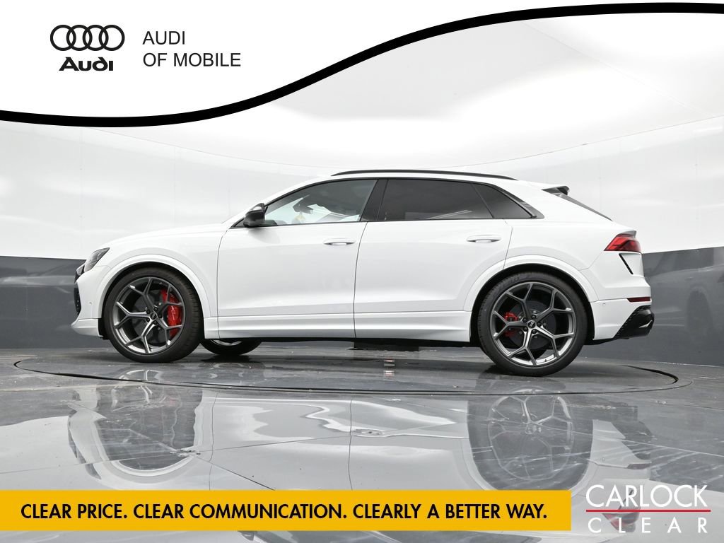 New 2025 Audi RS Q8 performance image 43