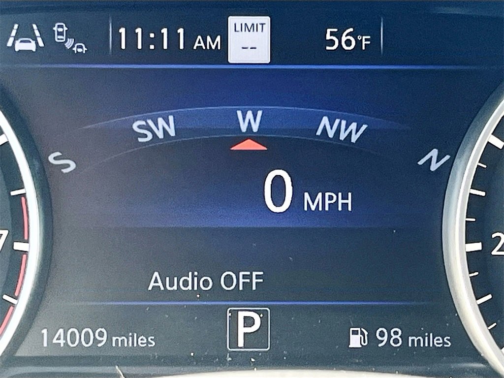 Used 2024 Nissan Murano SL image 12