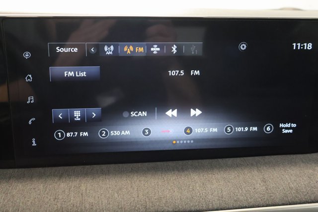 Used 2025 Nissan Kicks SV FWD image 21