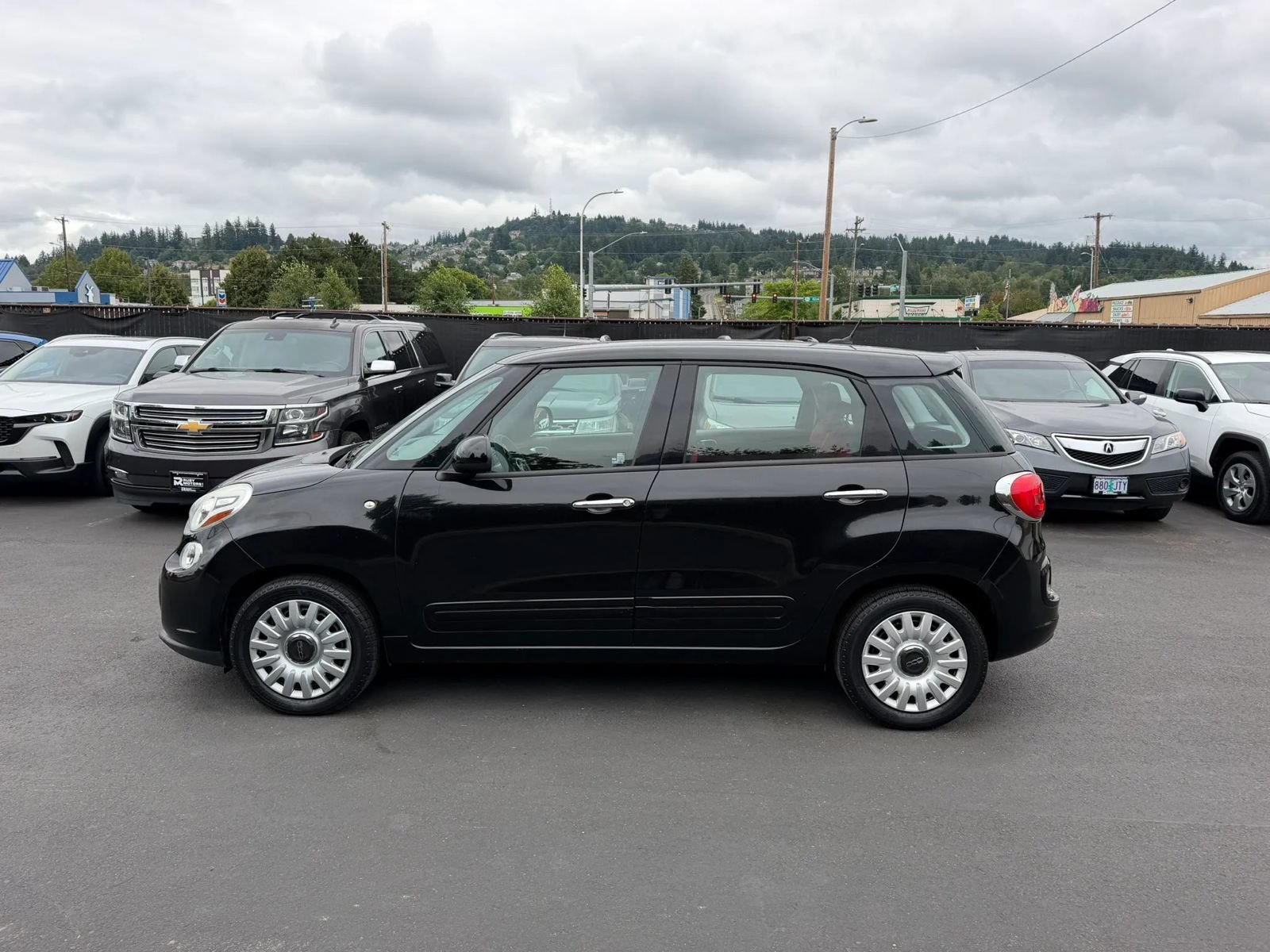 Used 2014 FIAT 500L Pop FWD image 7