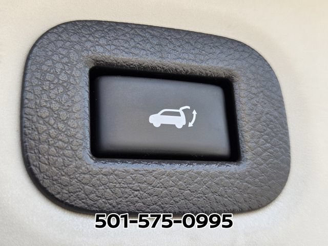 Used 2020 Nissan Rogue SV FWD image 15