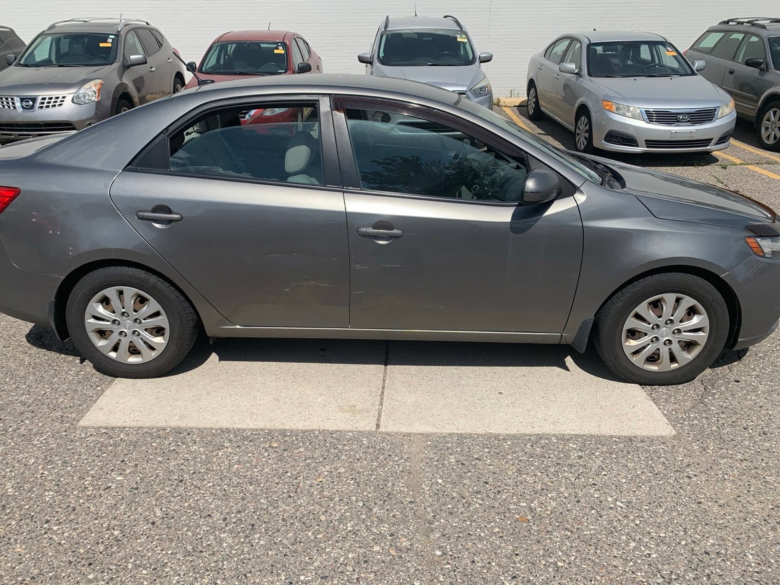 Used 2012 Kia Forte EX FWD image 4