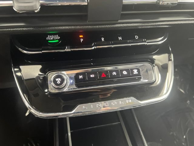 Certified 2023 Lincoln Corsair AWD w/ Equipment Group 101A image 17