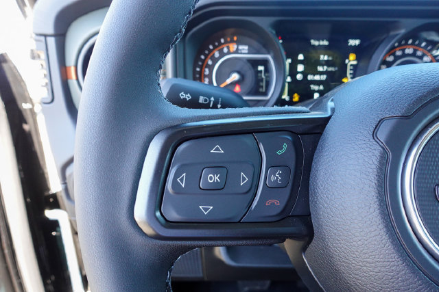 New 2026 Jeep Gladiator Mojave AWD/4WD image 19