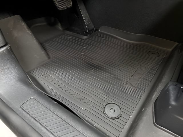 New 2026 Ford Explorer Active image 35