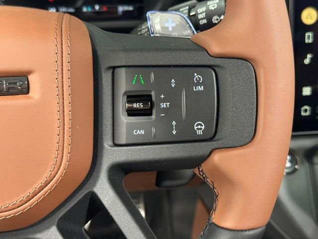 New 2026 Land Rover Defender 110 OCTA AWD/4WD image 31